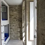 Hostel Cross (adults Only)