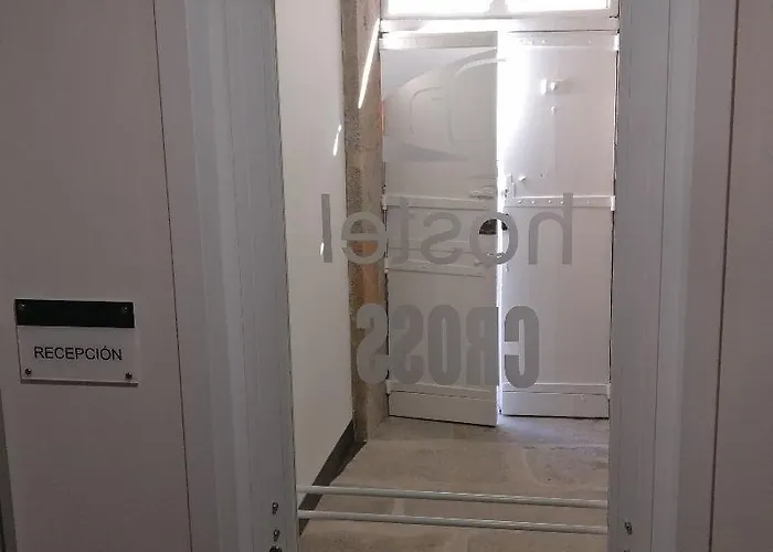 Cross (adults Only) * لوغو